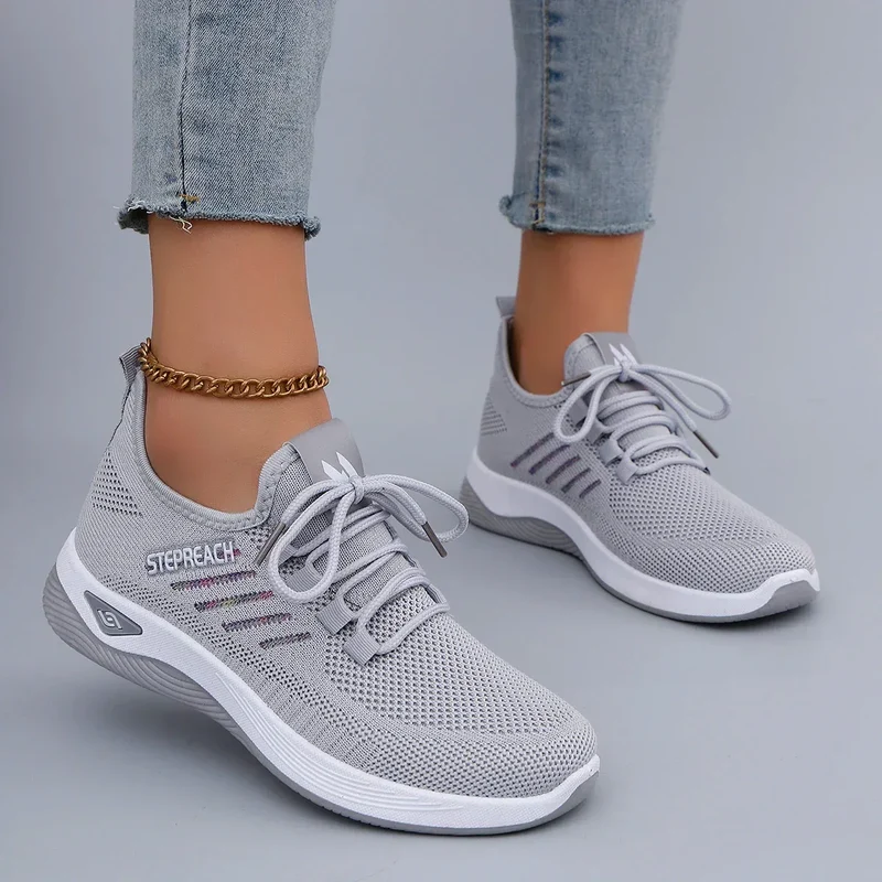 Spring and Autumn New Women's Casual Lace up Comfortable, Breathable, Lightweight and Wear-Resistant Sports Shoes