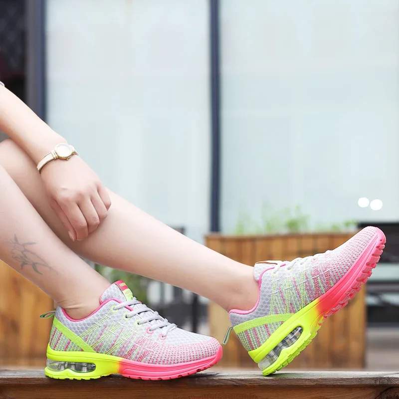 Women Sports Shoes Outdoor High Quality Running Shoes Breathable Athletics Casual Sneaker Ladies Non-slip Sport Walking Shoes