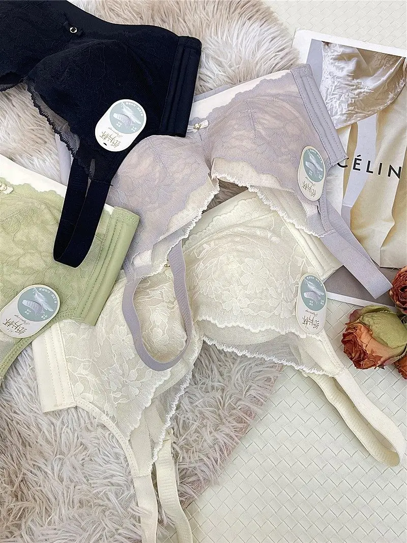 Victoria Style Lace Bra Large Chest Minimizer Ultra Thin Cup Wireless Comfort Push Up Sexy Lingerie Seamless No Underwire MOYISU