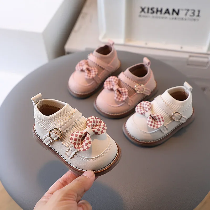 New Cute Girl Lattice Bowknot Baby Princess Shoes Casual Anti slip Outdoor Preschool Children's Soft Sole First Walking Shoe