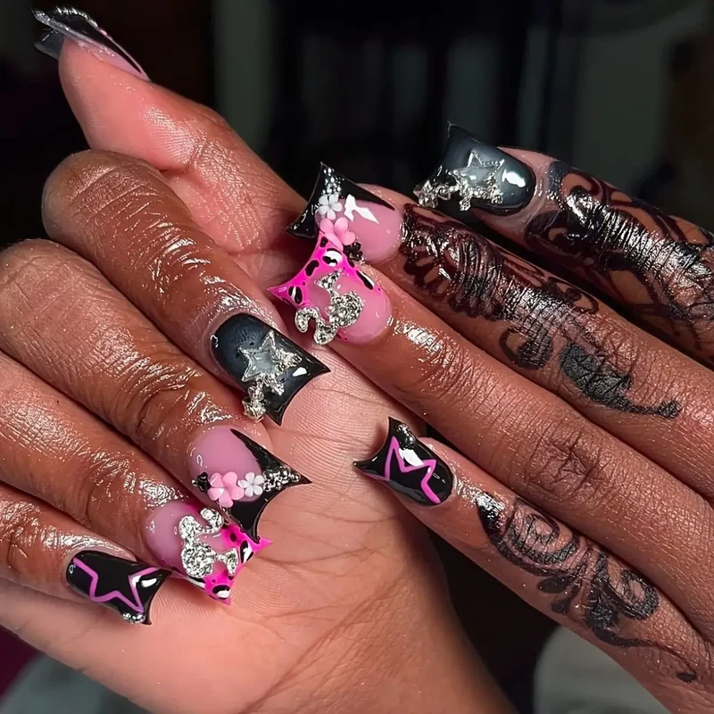 24pcs Nude Pink Sweet Fake Nails Short Duckbill Leopard Print French False Nails With 3D Bowknots Butterfly Cherry Press On Nail