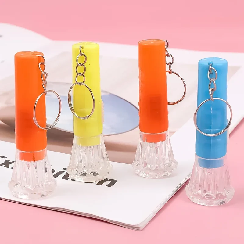 Flashligh Lamp Toy Mini Kids Party Favors LED Torch Birthday Gifts Wedding Guests Souvenir Filler Boys Girls School Prize Gift
