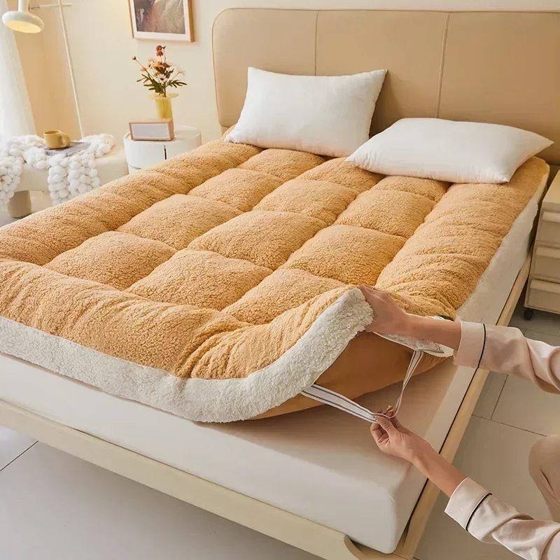 Thicken Winter Warm Lamb Cashmere Mattress High Quality Household Soft Pad Tatami Floor Mat Student Dormitory Single Mattresses