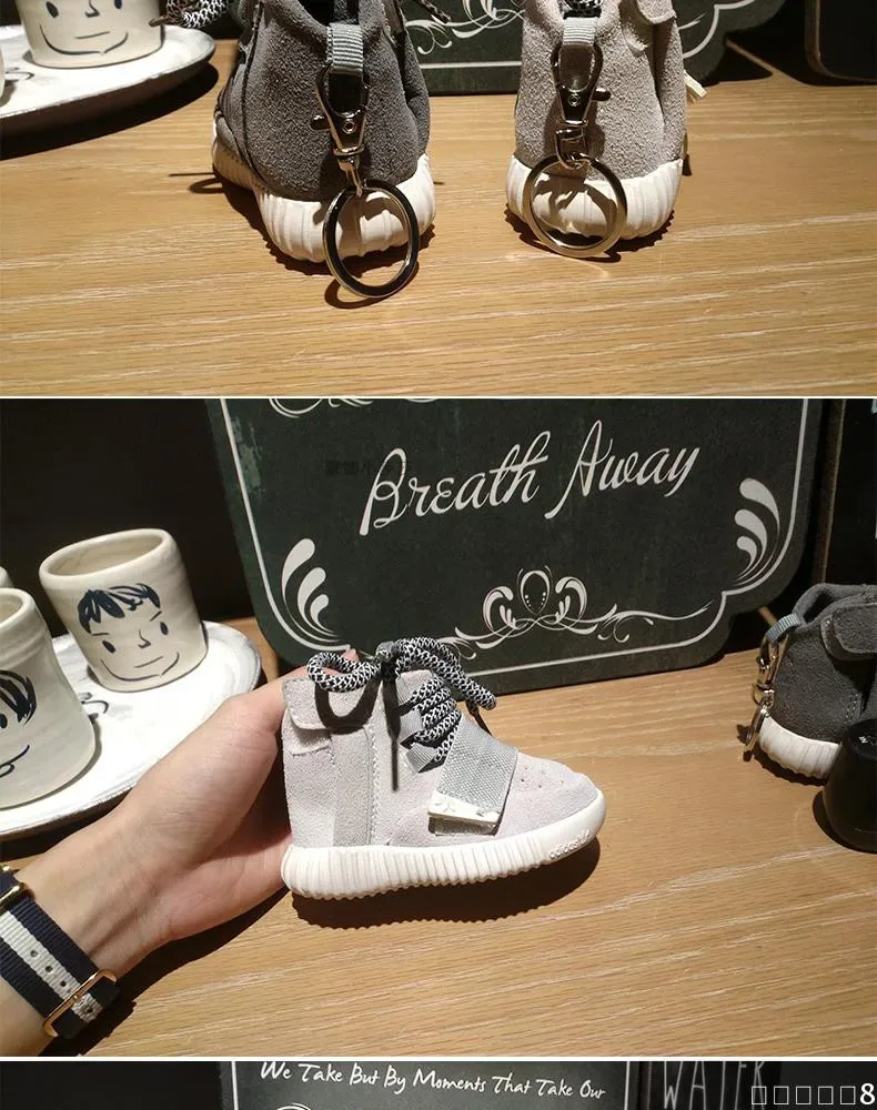 High Quality Portable Battery Charger Powerbank Coconut Sneakers 750 Shoe Power Bank 8000mAh For All Phone