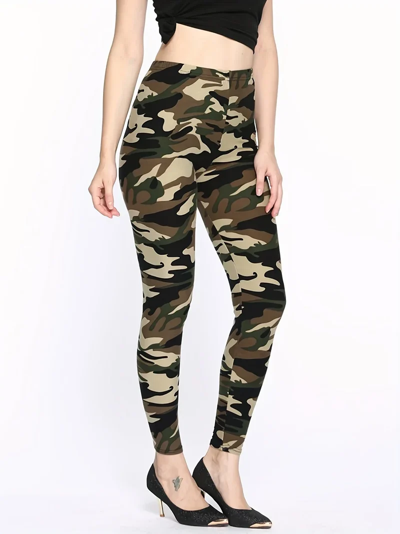Camouflage Gray-Green Women's Casual Leggings, Cropped Length