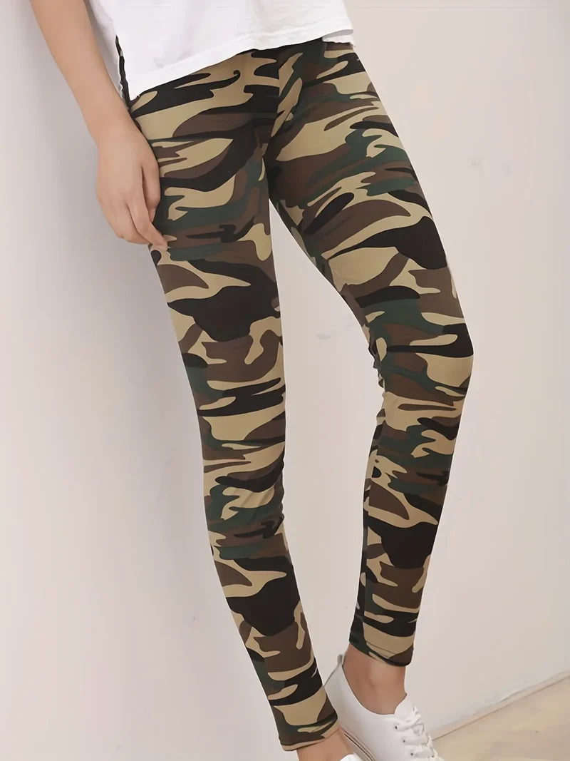 Camouflage Gray-Green Women's Casual Leggings, Cropped Length