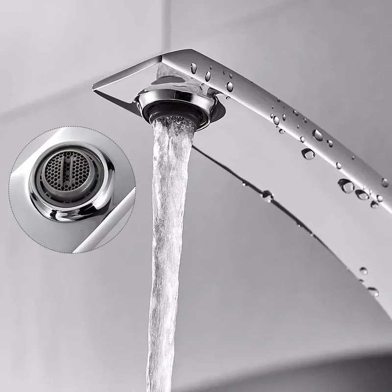 Chrome Basin Faucet Washing Basin Mixer Deck Mounted Cold and Hot Bathroom Faucet