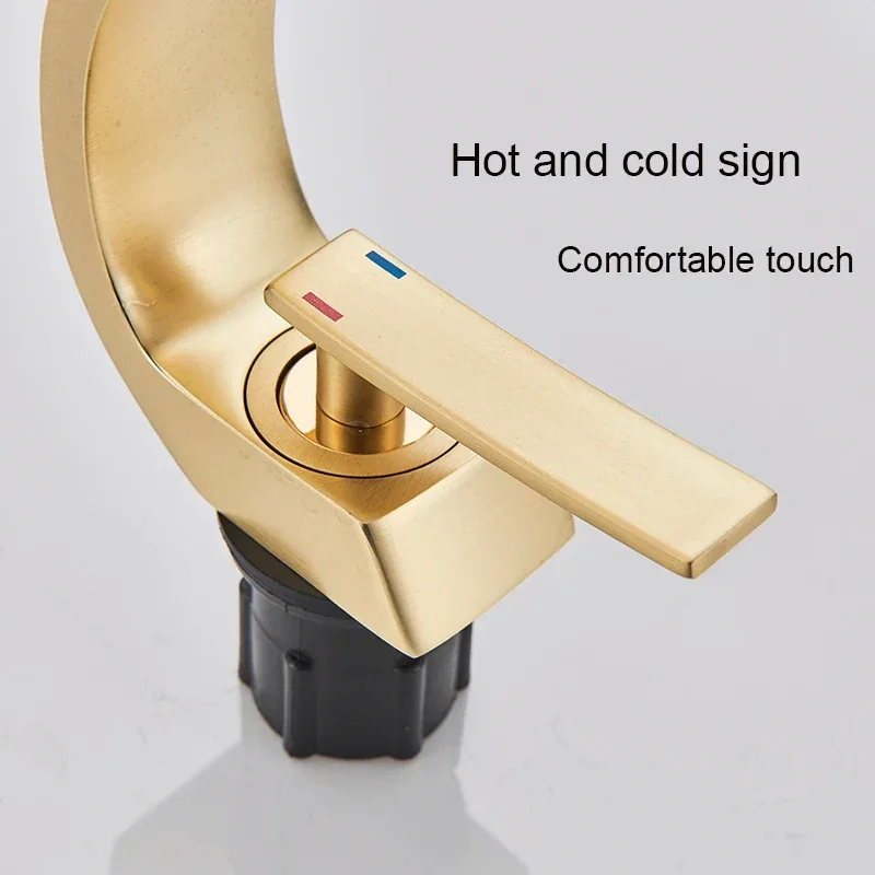 Chrome Basin Faucet Washing Basin Mixer Deck Mounted Cold and Hot Bathroom Faucet