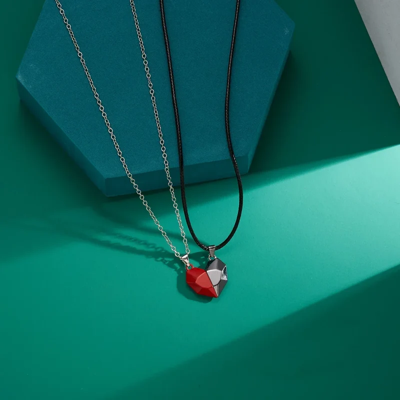 2Pcs Magnetic Heart Couple Necklace For Women Valentine's Day Sweater Chain For Best Friend Lovers Wedding Party Gift Jewelry