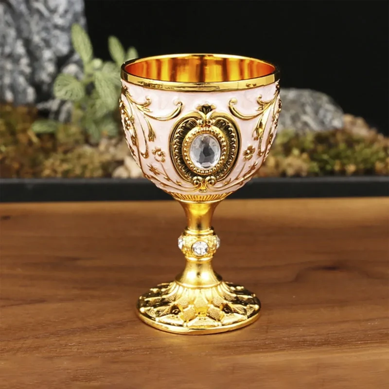 Delicate Drink Cup Retro Metal Diamond-encrusted Wine Glass European Style Whiskey Glass Anti-break Chalice Gift