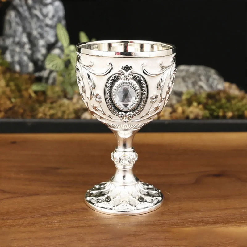 Delicate Drink Cup Retro Metal Diamond-encrusted Wine Glass European Style Whiskey Glass Anti-break Chalice Gift