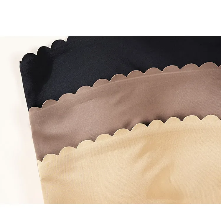 Hot Sale New Design Effective Slip-proof Scallop Side One Piece Bralette Padded Ice Silk Seamless Strapless Bra For Women