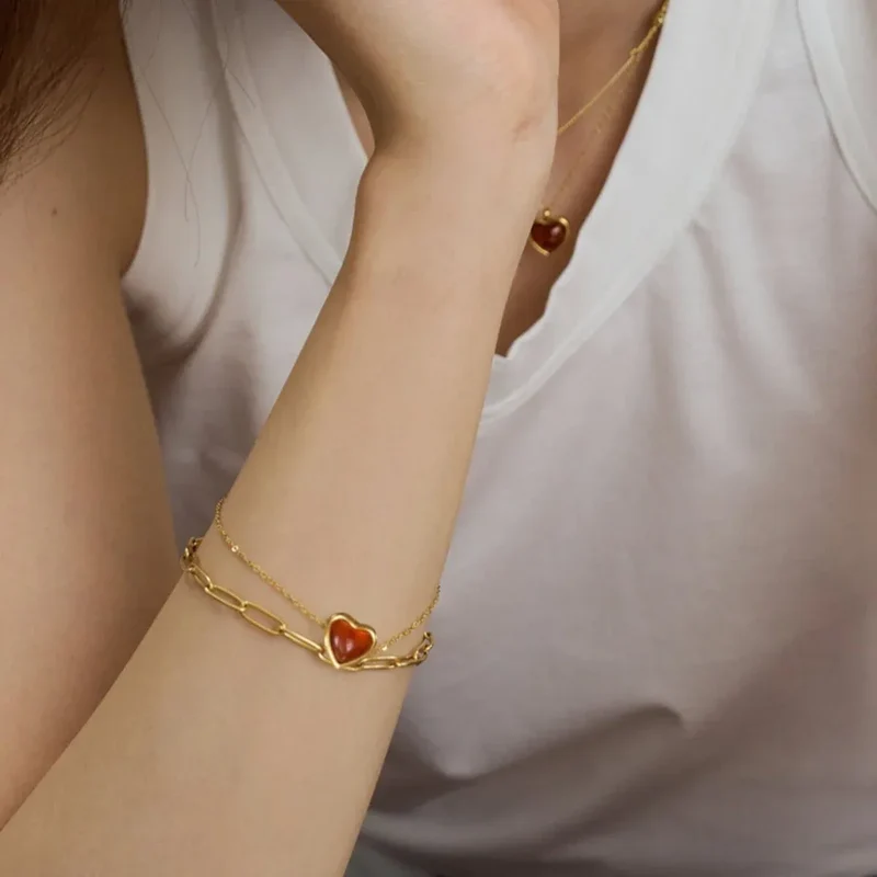 Youthway Stainless Steel Inlaid Red Agate Heart Bracelet for Women's Romantic Fashion Jewelry Valentine's Day Gift