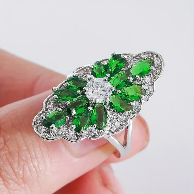 Hot Sale Cocktail Party Ring Flower Cubic Zirconia Valentine's Day Gift Fashion Jewelry Luxury Rings for Women & Lover