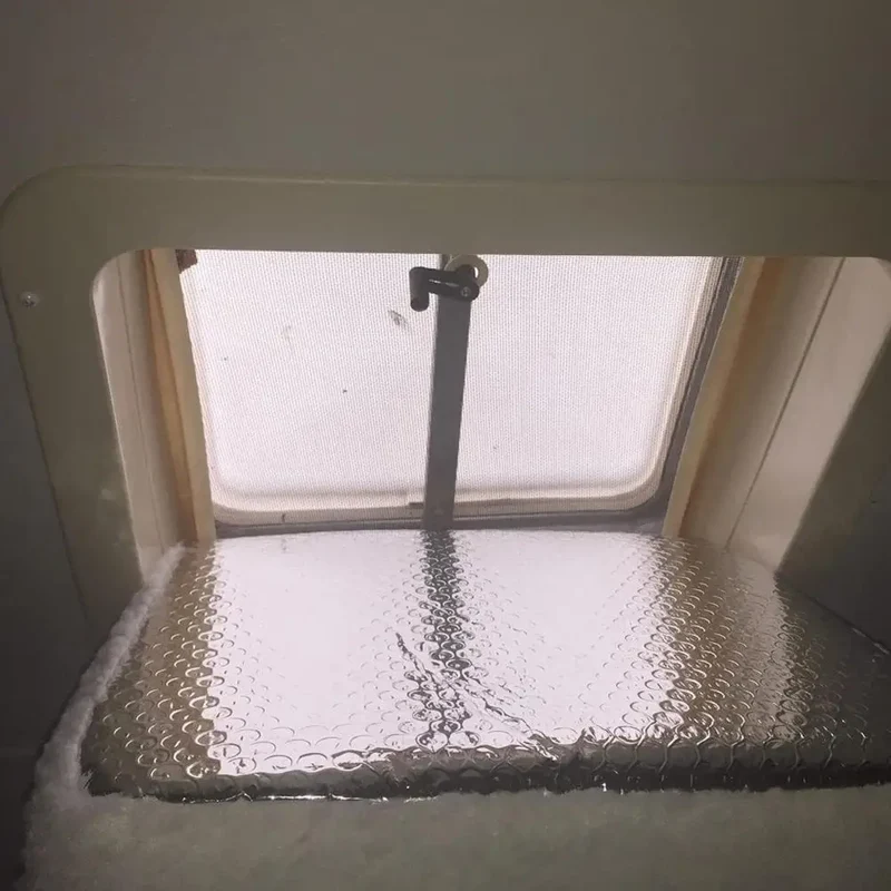 RV Vent Insulator Skylight Shade with Fastener Tape UV Proof Sun Waterproof Sunroof RV Skylight Cover RV Supplies