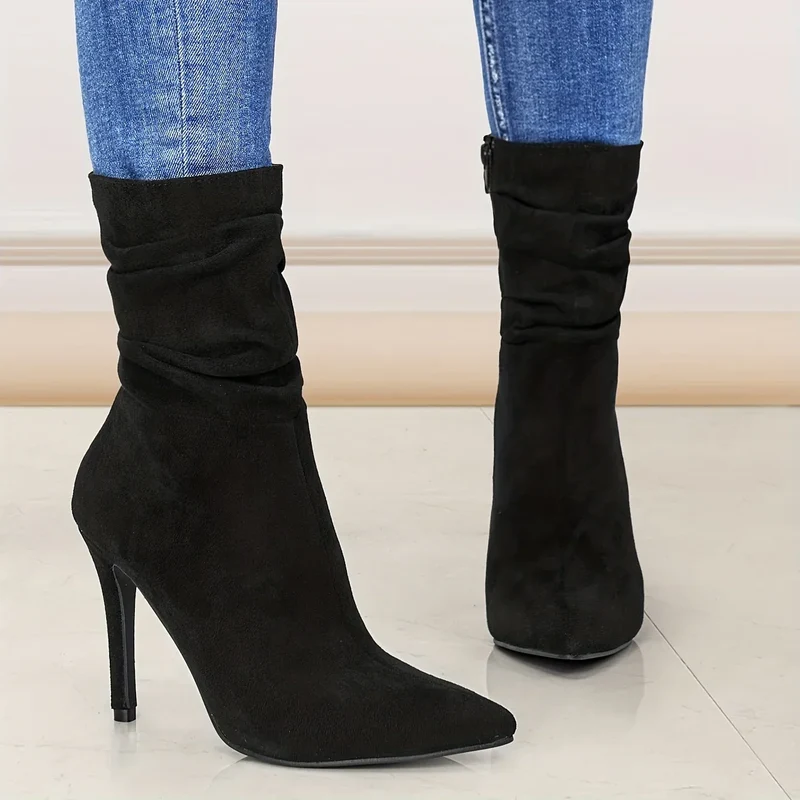 Women's Long Leg Knee High Boots for Autumn and Winter 2025, New Style for Women with Pointed Toes, Fine Heels, and Wrinkled Middle Heels, Women Shoes