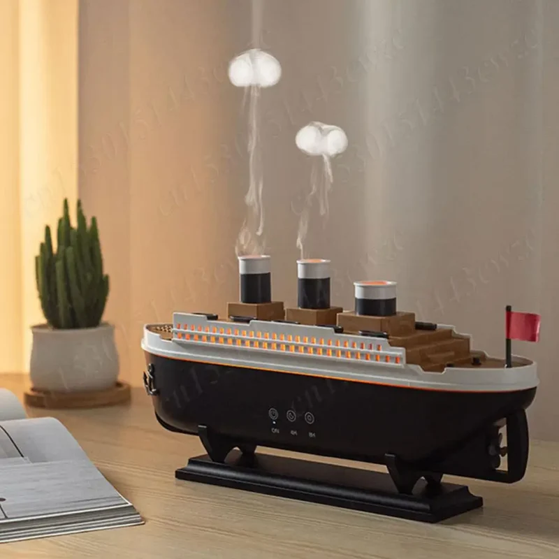 Ship Model Decoration Air Humidifier 250ml Ocean Liner Essential Oil Diffuser Jellyfish Smoke Ring Spray Aroma Diffuser For Home