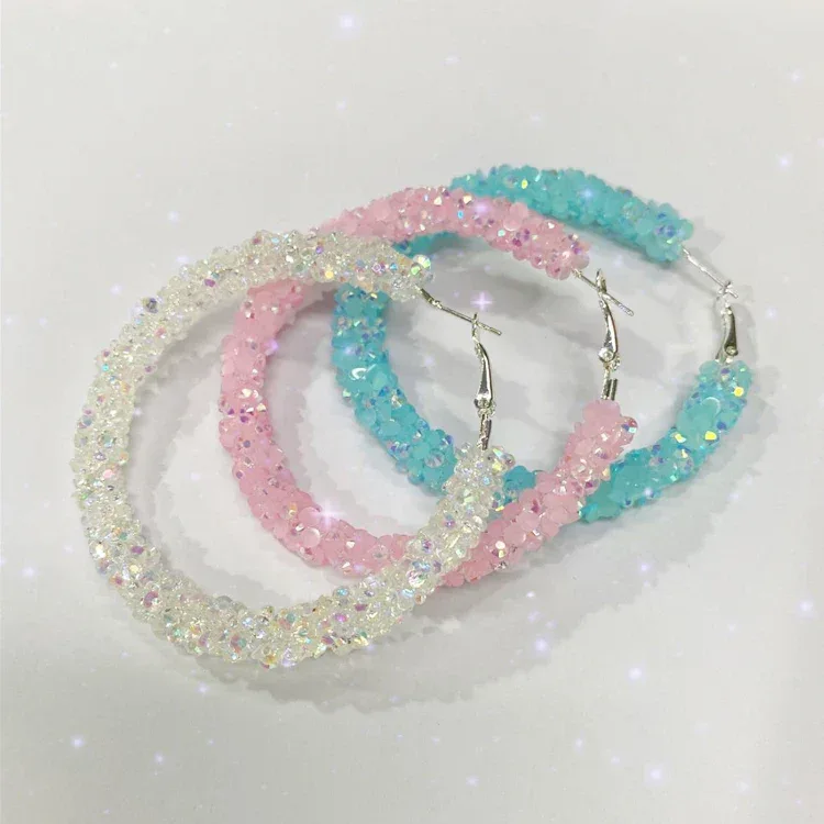 Trendy Women Geometric Big Hoop Earrings Resin Crystal Bling Hoop Earrings Custom Color Exaggerated Gold Earring for Girls