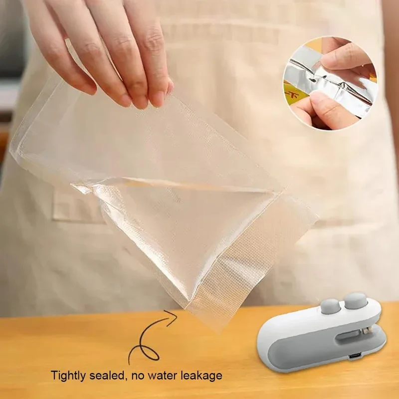 Mini Heat Bag Sealing Machine Package Sealer Bags Plastic Food Sealer Clip Bag Handheld Sealer Food Packaging Heat Sealer