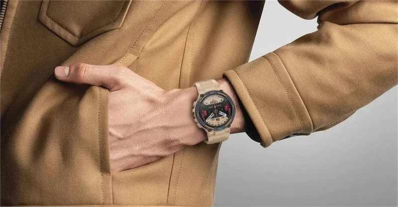 2025 New Sport Smart Watch Men 360*360 HD Screen Flashlight Health Monitoring IP68 Waterproof Heart Rate BT Call Smartwatch Man