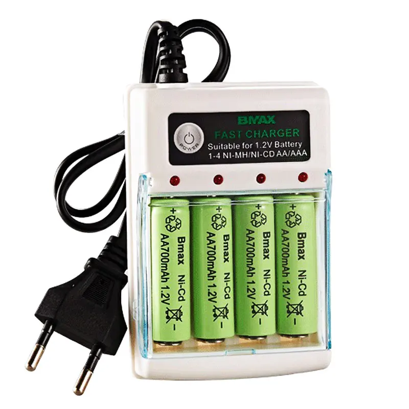 AA / AAA Battery Charger 2 4 Slots AC 110V 220V For NI-MH /NI-CD AA AAA Charging 1.2V Rechargeable Battery Charger