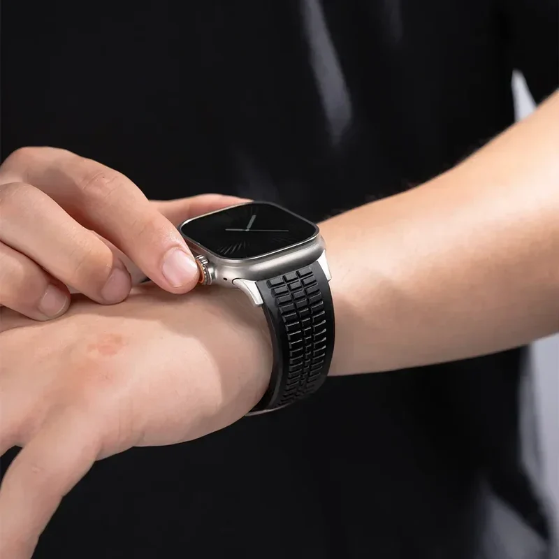 Silicone Band for Apple Watch Ultra 3/2 49mm Strap Men Sport Bracelet for Iwatch 11 10 9 8 7 6 5 Se 46mm 45mm 44mm Watchband
